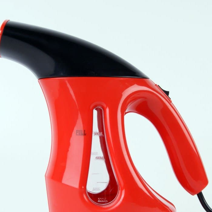 Handheld garment steamer